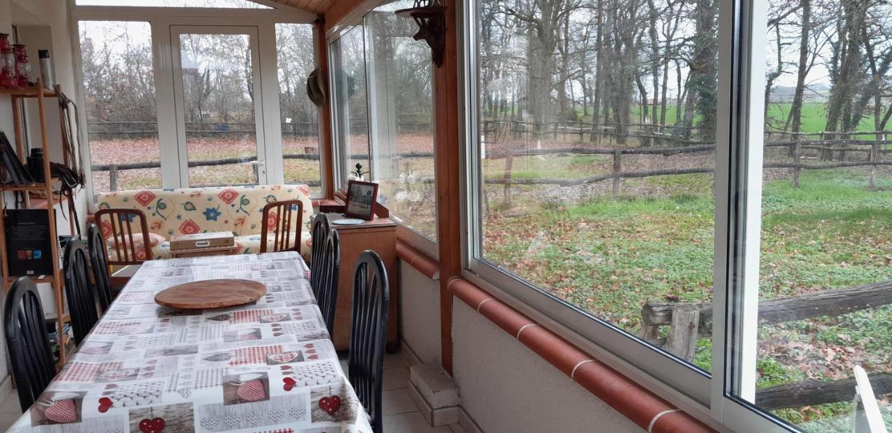 Ferme Equestre Des Abrons Vila Pailloles Exterior foto